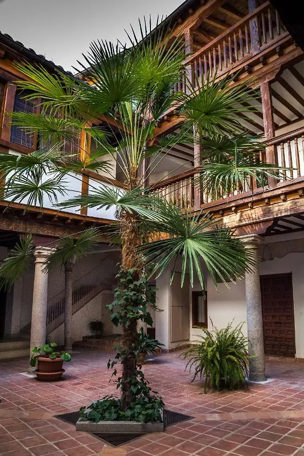 La Casa De Los Infantes By Toledo Ap Spain